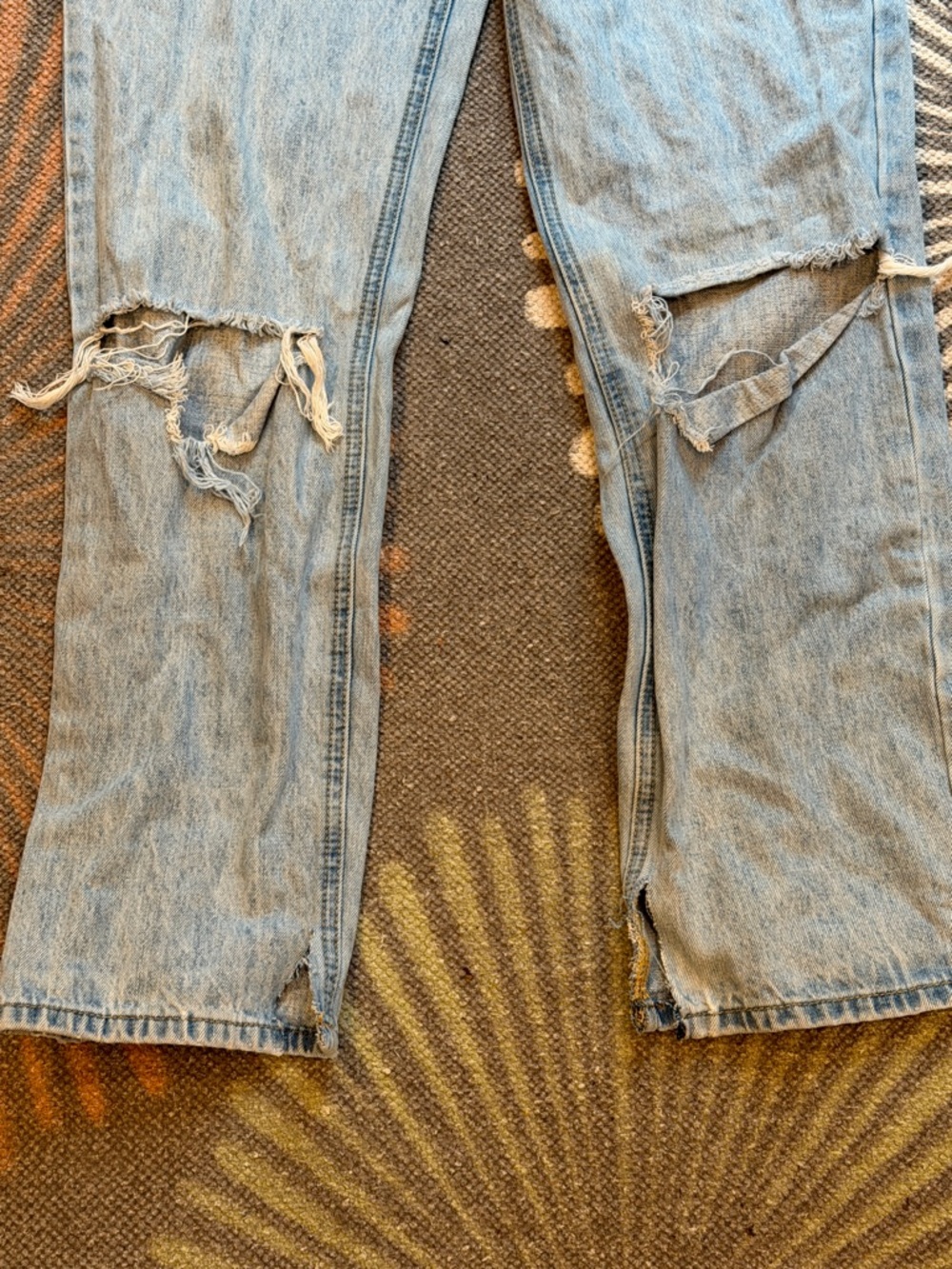 Princess Polly Distressed Women's Jeans - Picture 4 of 7